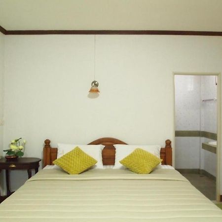 Baan Sala Lung Dam Hotel ボプート エクステリア 写真