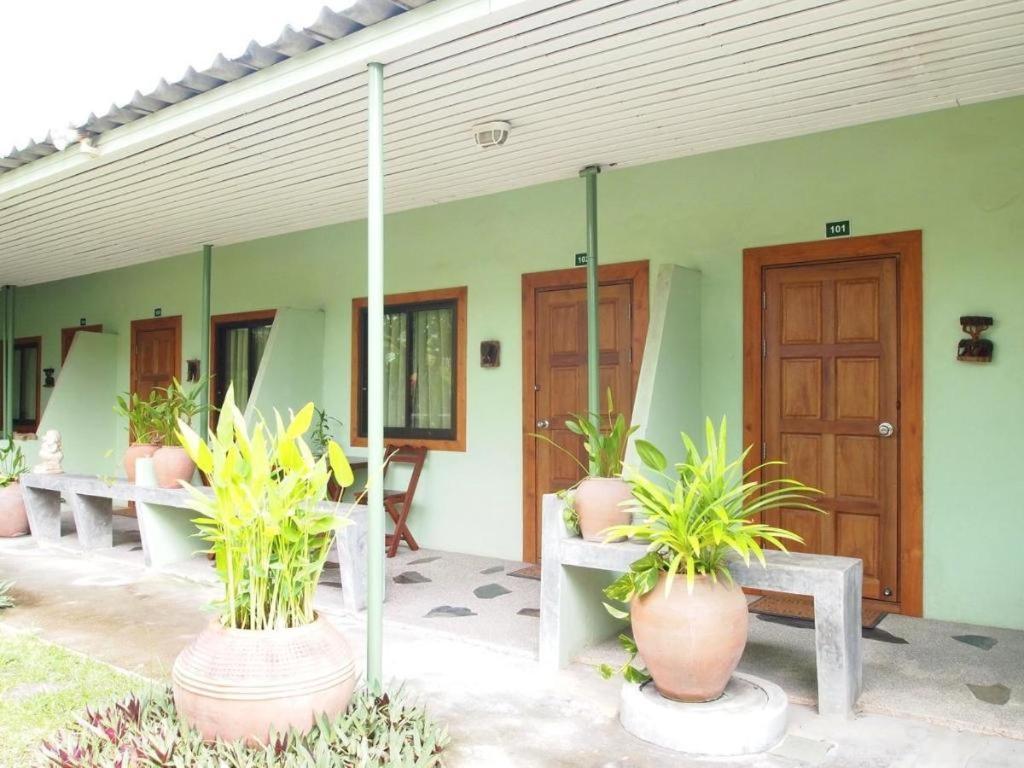Baan Sala Lung Dam Hotel ボプート エクステリア 写真
