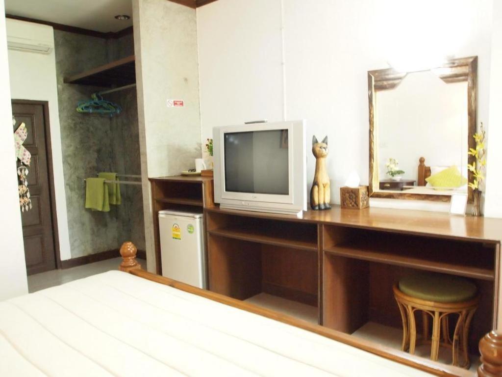 Baan Sala Lung Dam Hotel ボプート エクステリア 写真